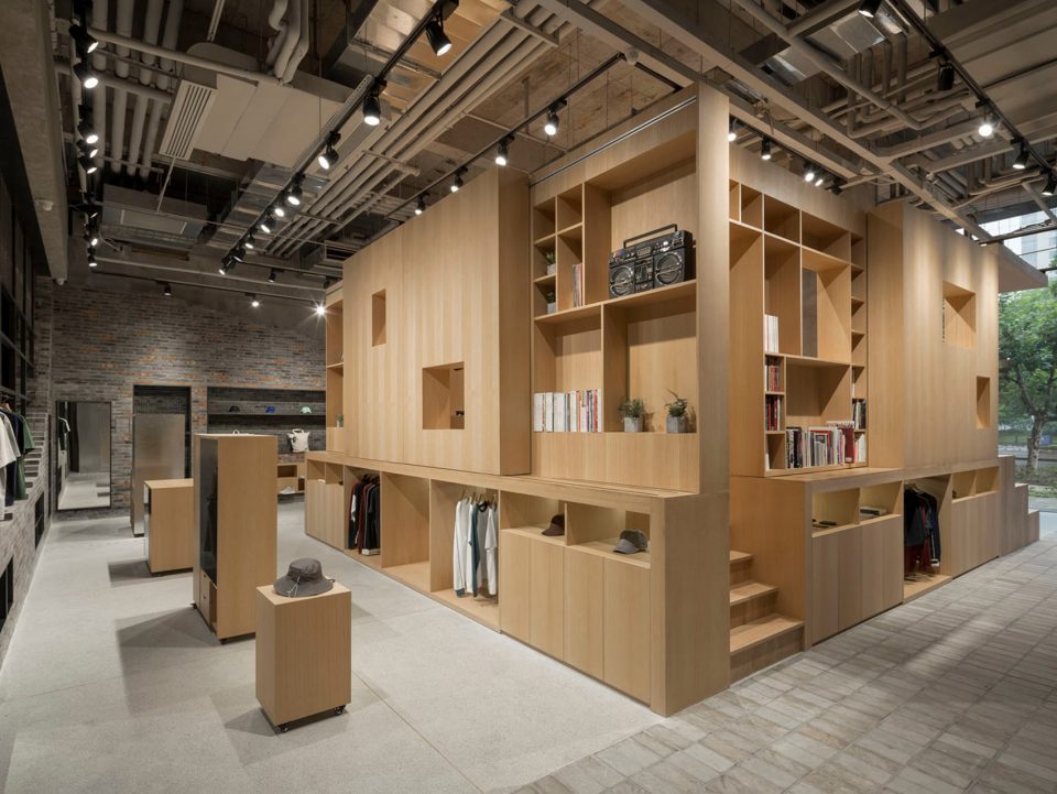 doe store in shanghai by b l u e architecture studio