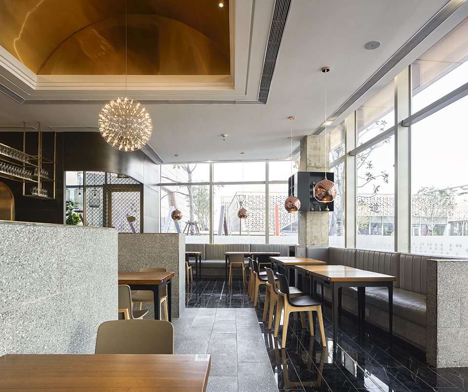 Zhanqian Restaurant China by ShangzhaiLiangyin Interior Design Co.Ltd