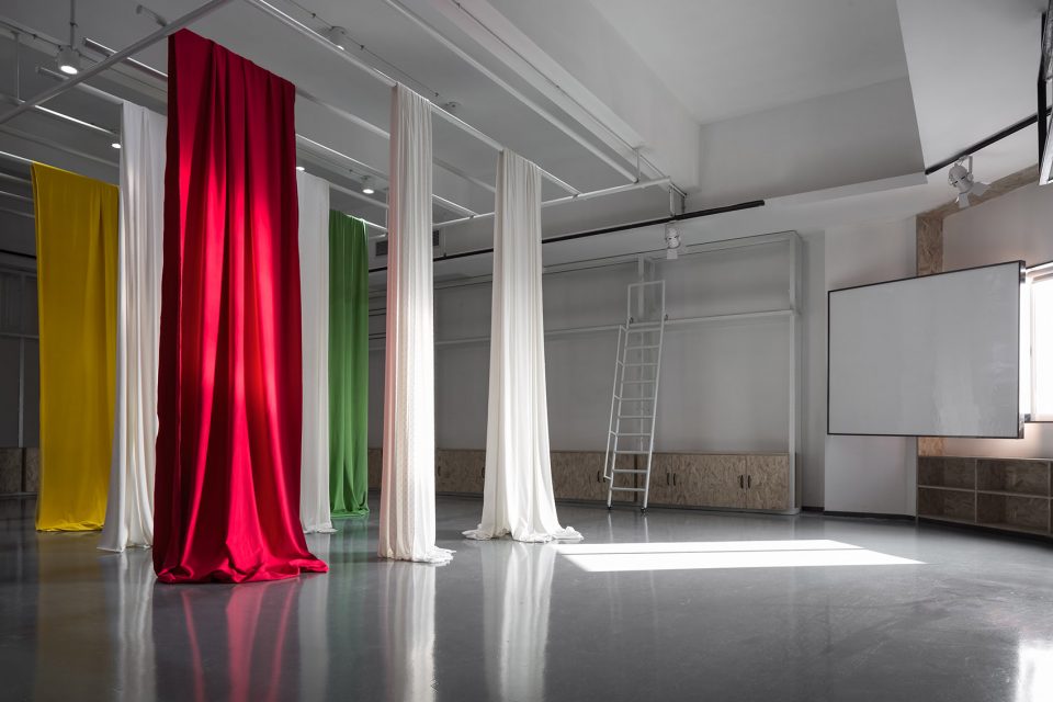 Zhenyan Office Design Chinaby Shenzhen Creativity Harmony Space Design