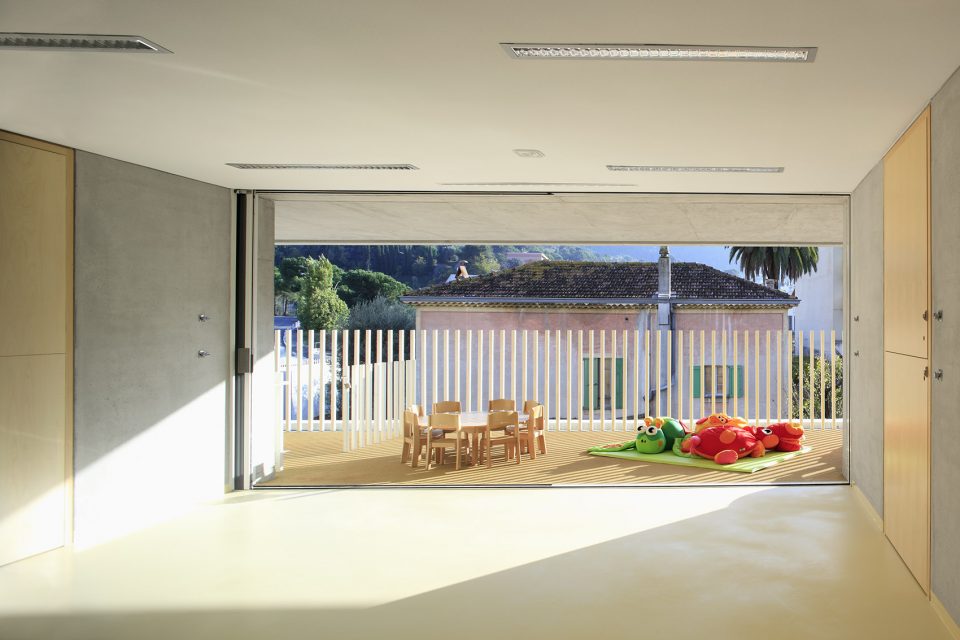 pole petite enfance de la trinite by cab architectes
