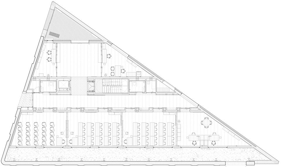 Civic Centre Cristalleries Planell by H ARQUITECTES