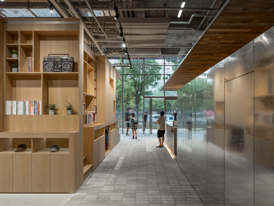 doe store in shanghai by b l u e architecture studio