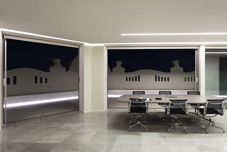 1905 Office Building by Fran Silvestre Arquitectos