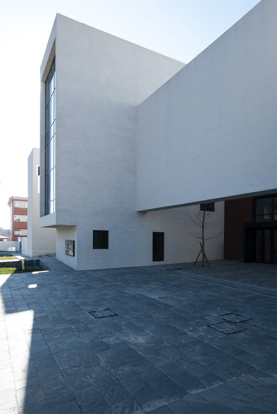 entrance1 Raffles Kindergarten interval architects
