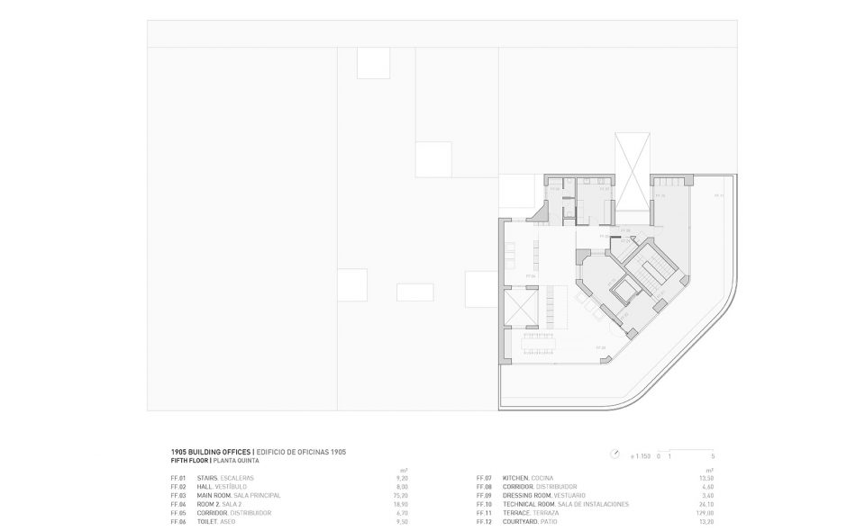 1905 Office Building by Fran Silvestre Arquitectos