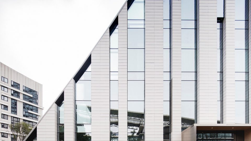 Icon Yunduan Tower Chengdu China by PES Architects