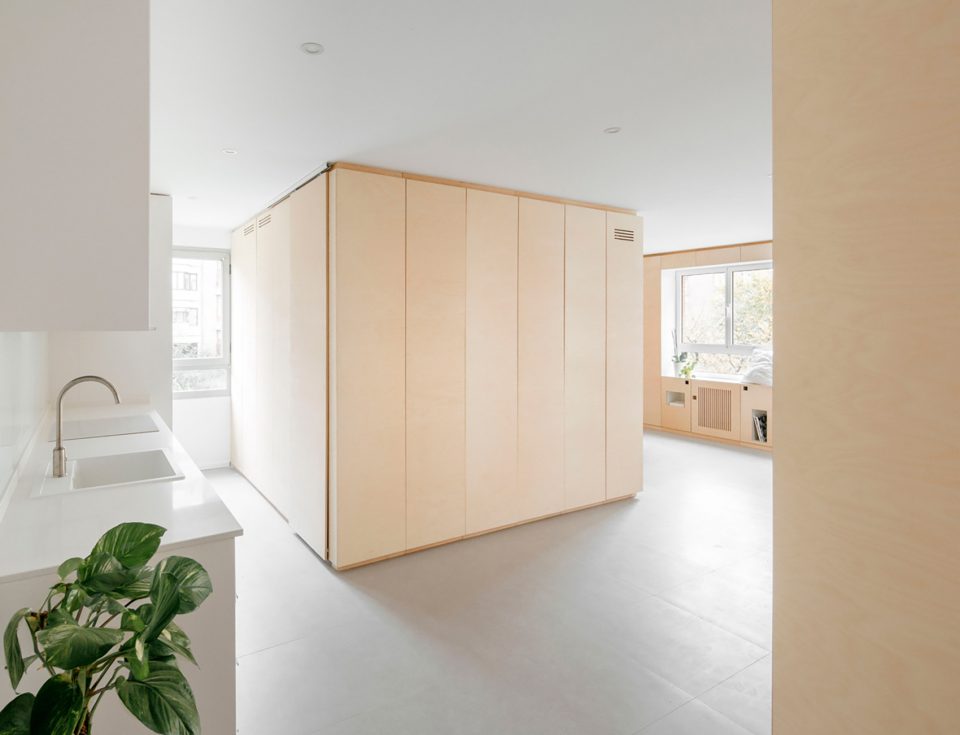 Wooden Snake by Arenas Basabe Palacios arquitectos