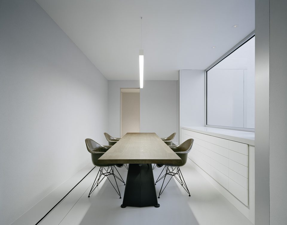 RS29 Residence and Studio Building by Ecker Architekten 1