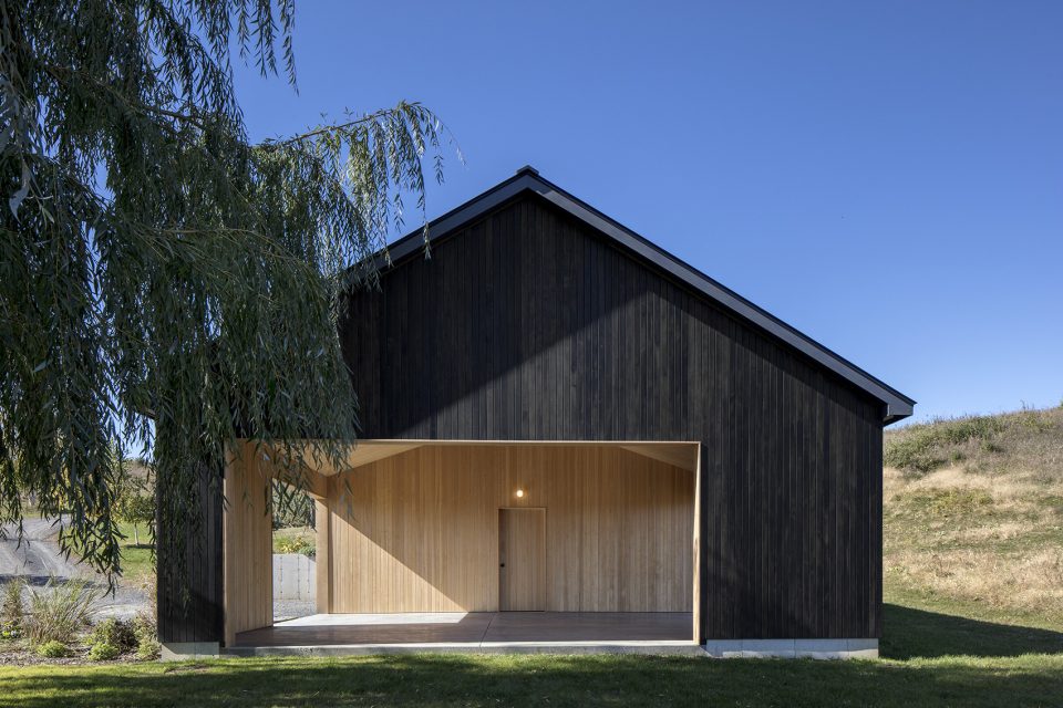 Ancram Barn by Worrell Yeung Architecture