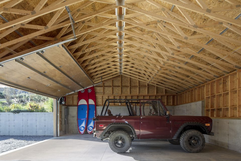 Ancram Barn by Worrell Yeung Architecture