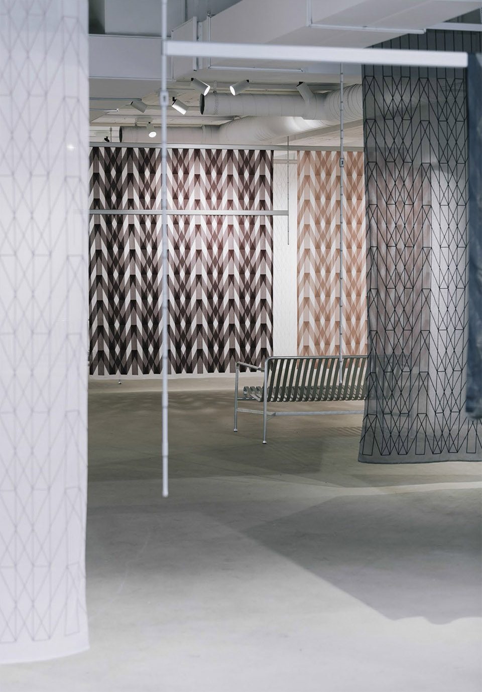 Rennes Chainette by Ronan Erwan Bouroullec 1