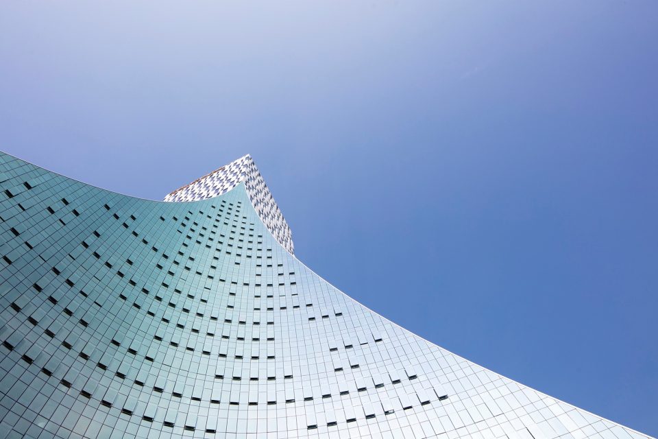Icon Yunduan Tower Chengdu China by PES Architects