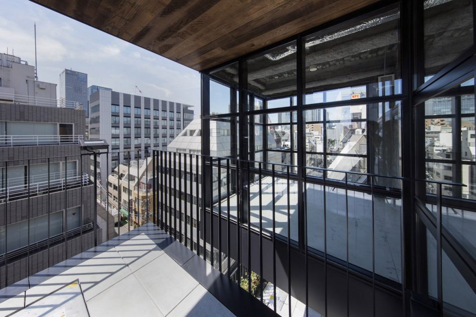 Kanda Terrace by Akira Koyama KEY OPERATION INC. ARCHITECTS