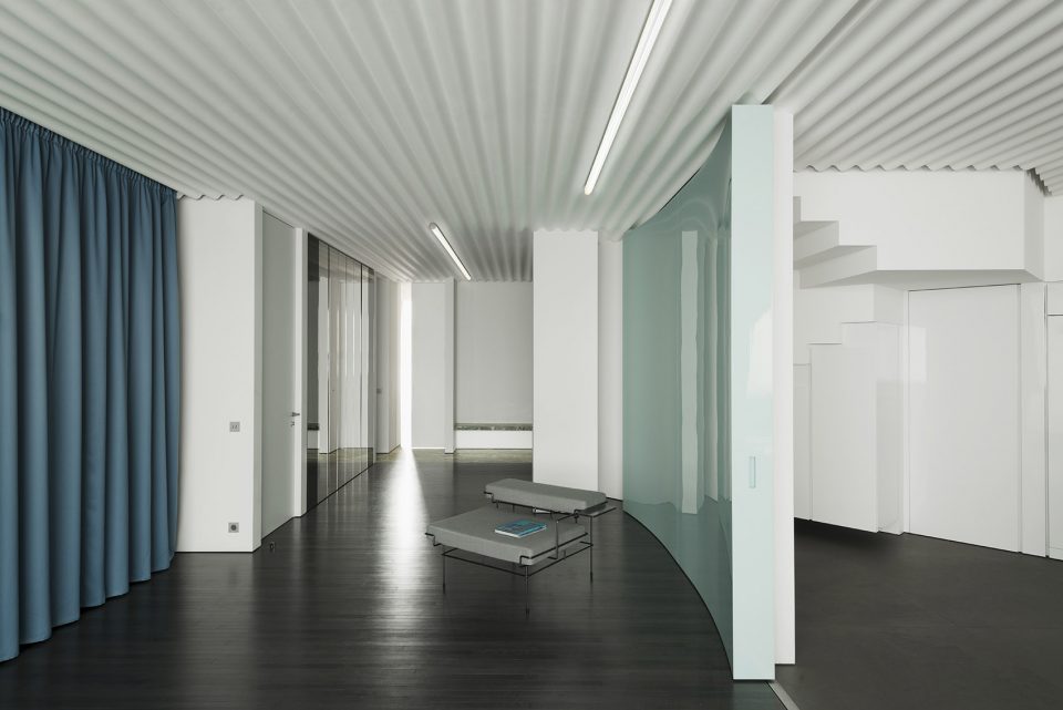 Moscow apartment by Nicolas Dahan