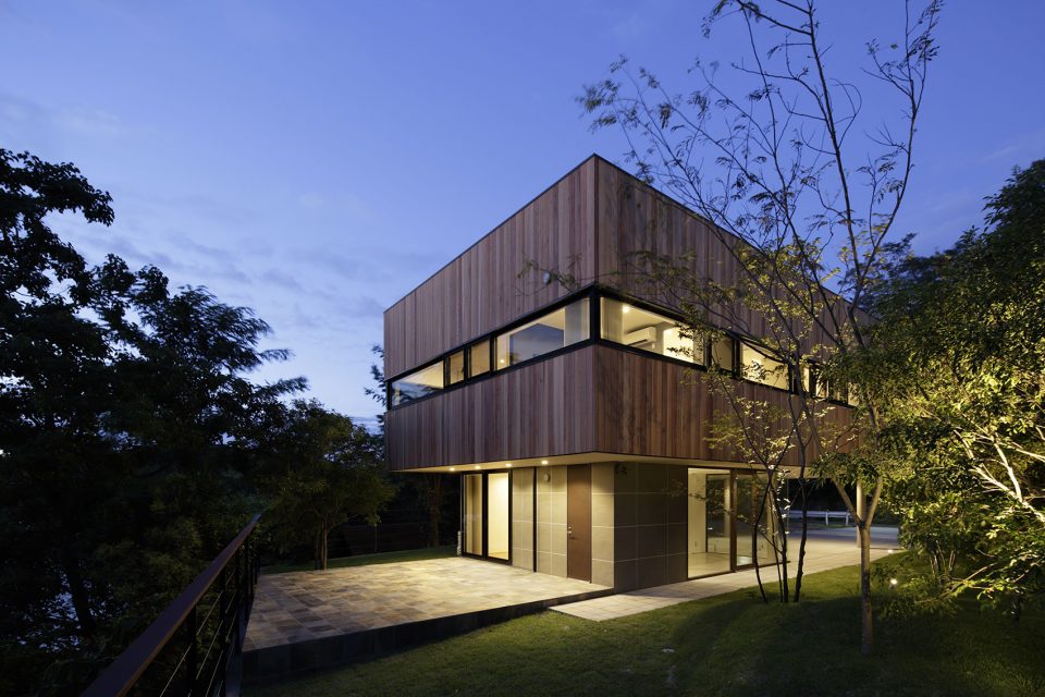 Panorama House by CAPD