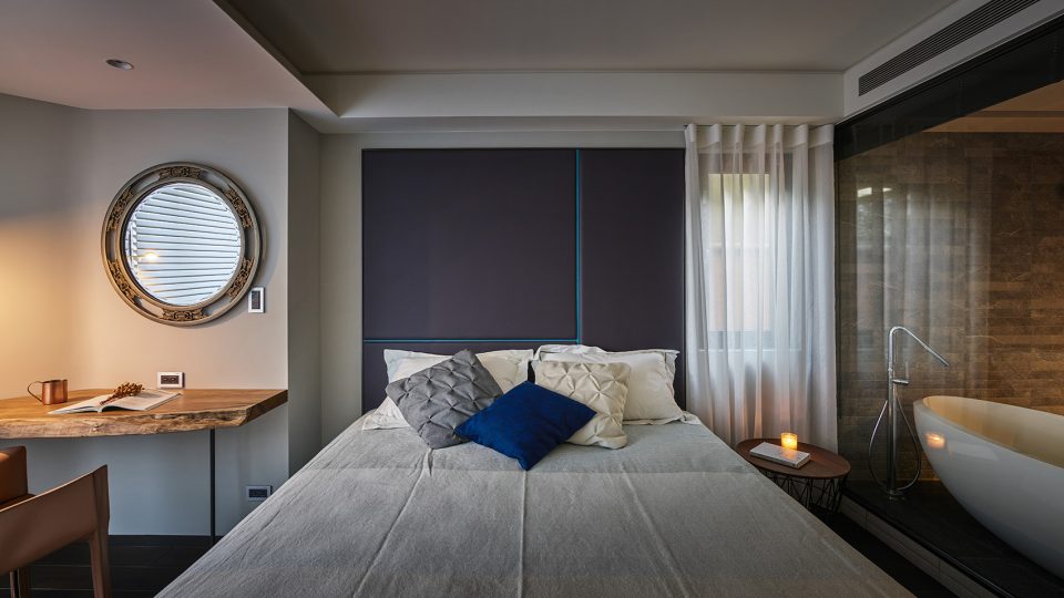 Les Fauves by Waterfrom Design