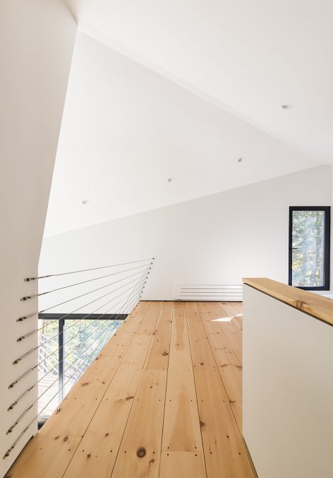 Cabin On A Rock by I KANDA ARCHITECTS