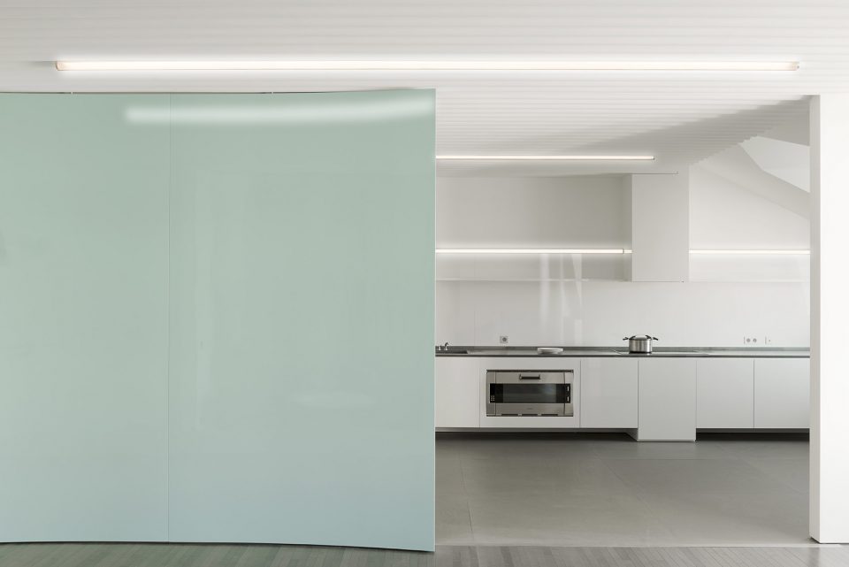 Moscow apartment by Nicolas Dahan
