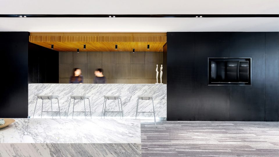 Pinwell Creative Office Showroom China by KarvOne