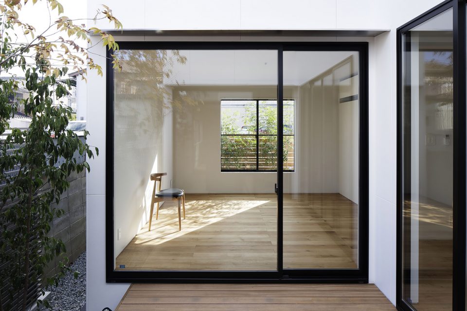 Hi Lo HOUSE by CAPD