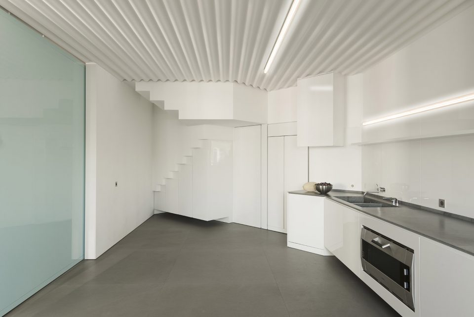 Moscow apartment by Nicolas Dahan