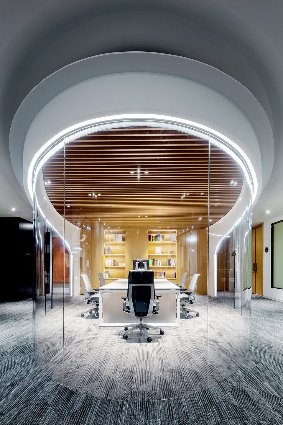 Pinwell Creative Office Showroom China by KarvOne