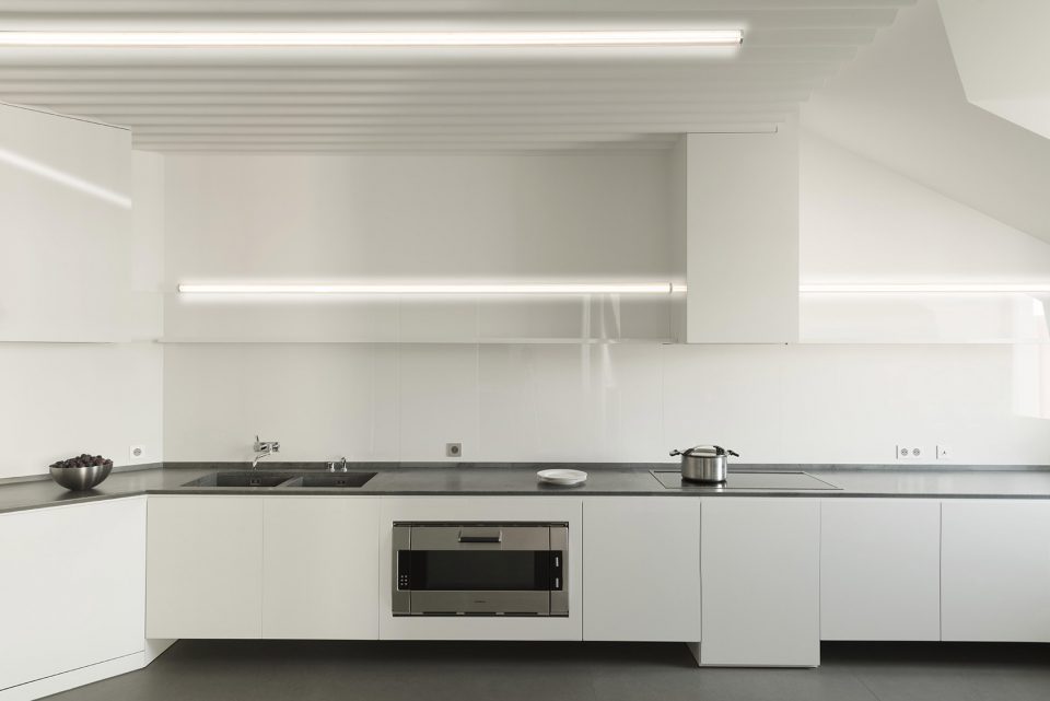 Moscow apartment by Nicolas Dahan