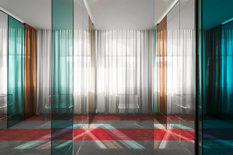 Moscow apartment by Nicolas Dahan