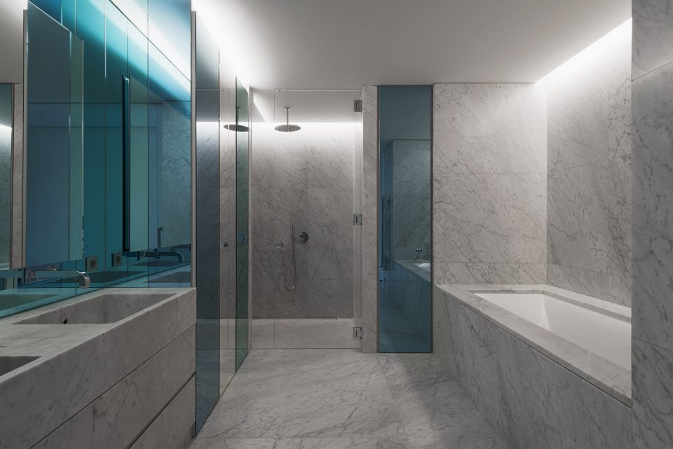 Moscow apartment by Nicolas Dahan