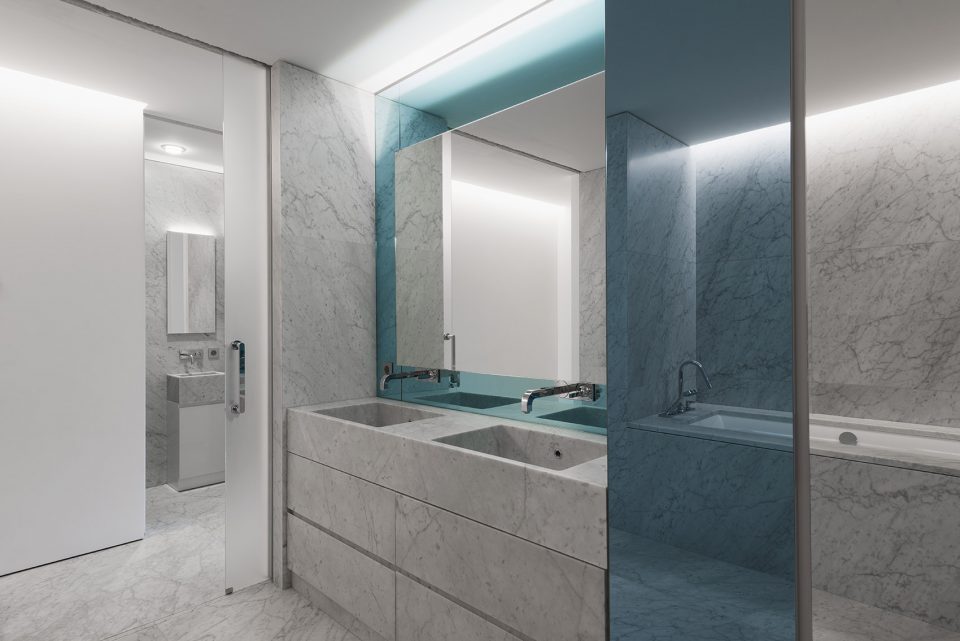 Moscow apartment by Nicolas Dahan