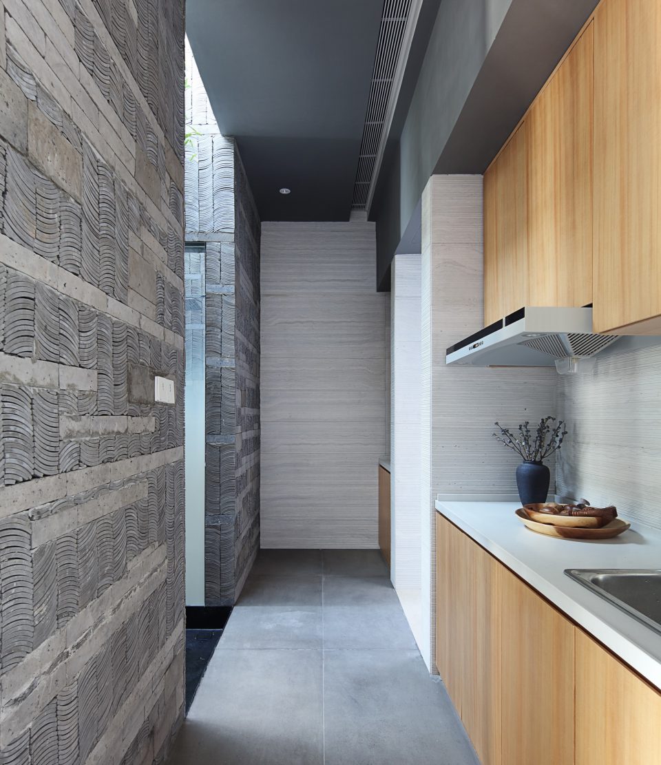 Shanwei Poly Gold Ting Harbour Villa by CC DESIGN CO.LTD .