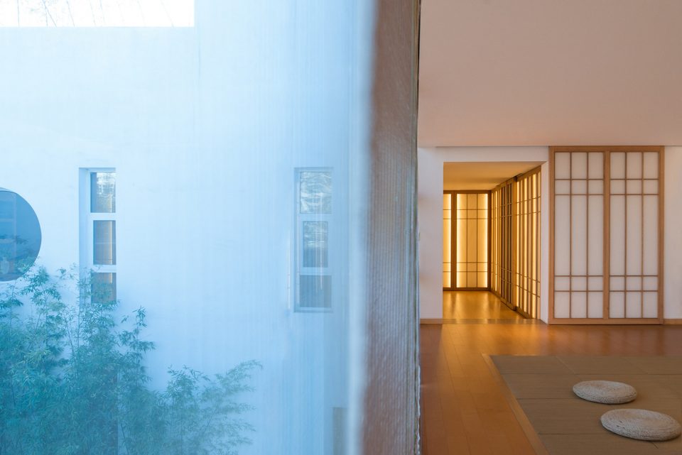 Ding Hui Yuan Zen Tea Chamber by 3andwich Design