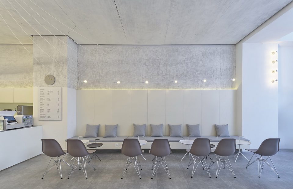 U MAX Café by SAME FINE DESIGN