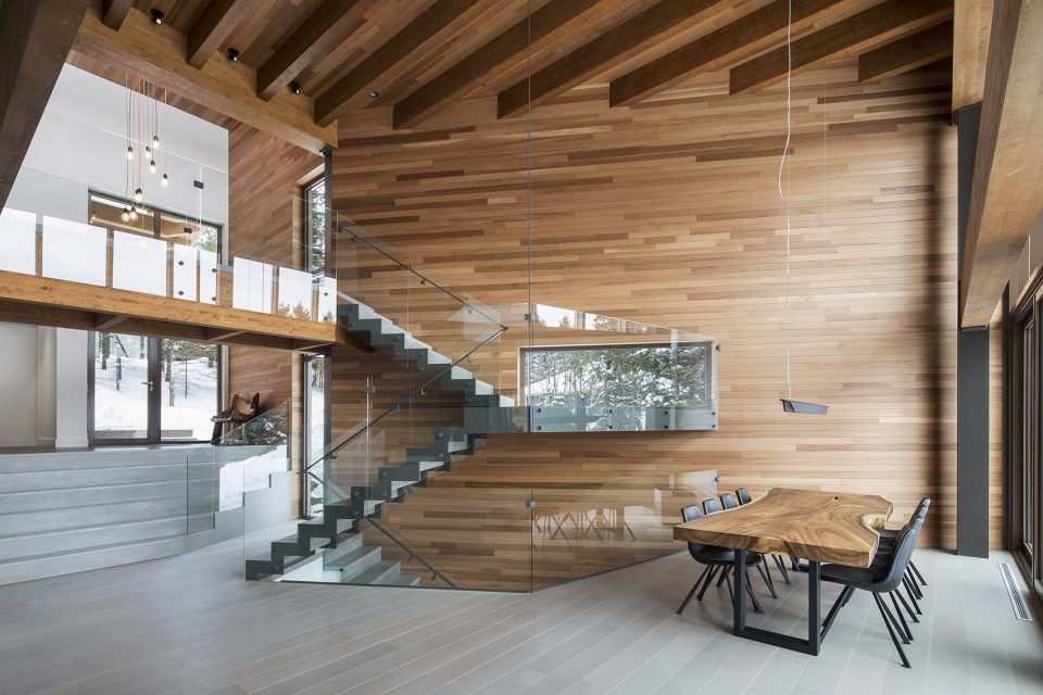 LAccostée House by Bourgeois Lechasseur architects