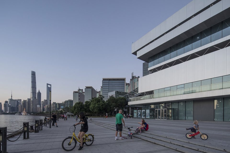 Modern Art Museum and its ancillary facilities by Atelier Deshaus Tongji Architectural Design Group Co. Ltd.