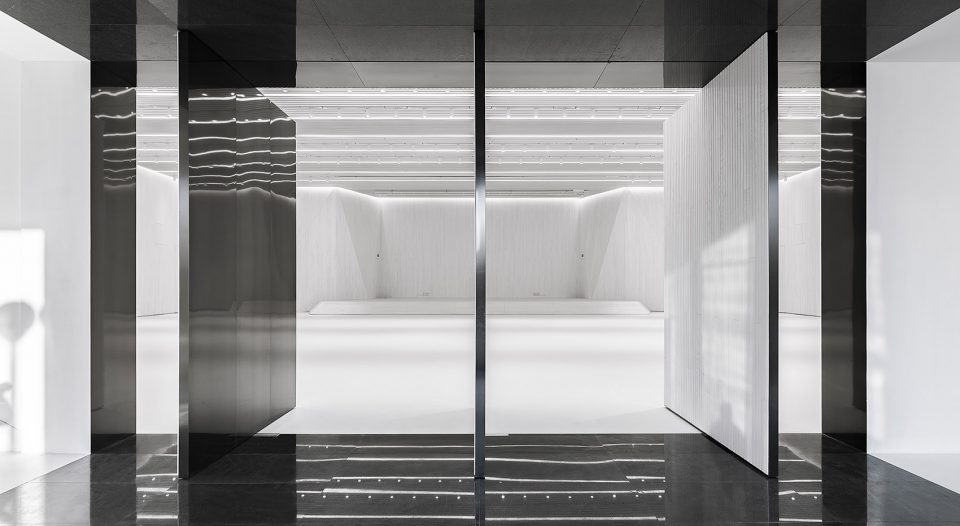 Renovation of the Multi Function Hall in Central Academy of Fine Arts by Architecture School of CAFA