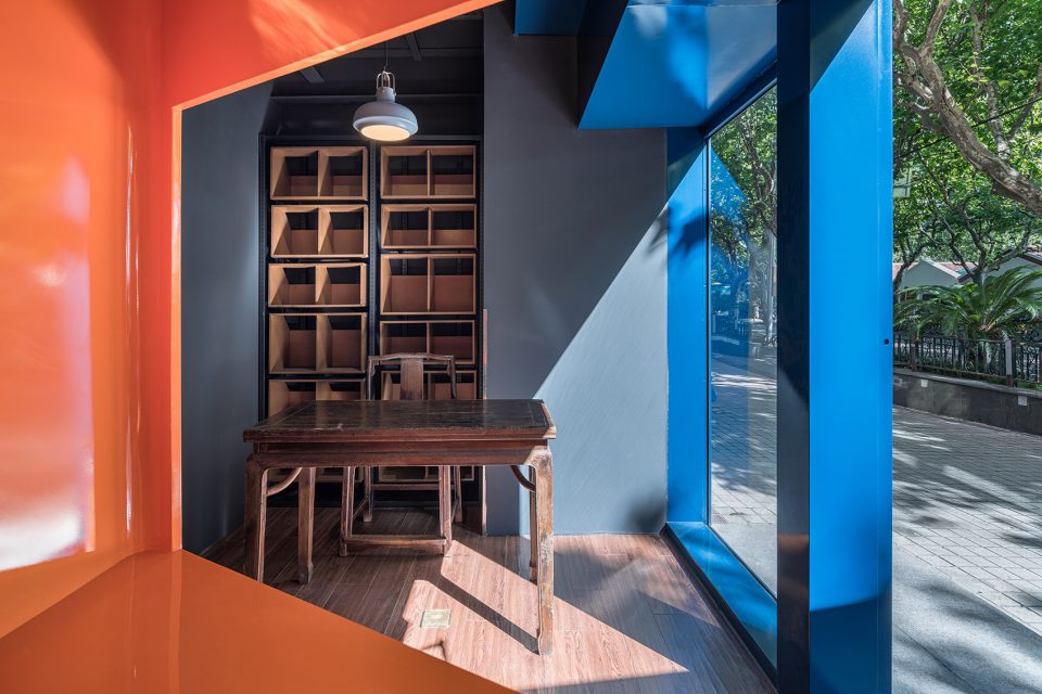 yueyue bookstore china by atelier archmixing