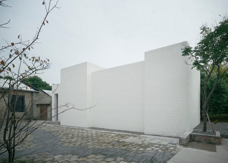 OTA FINE ARTS Gallery in Shanghai by B.L.U.E. Architecture Studio