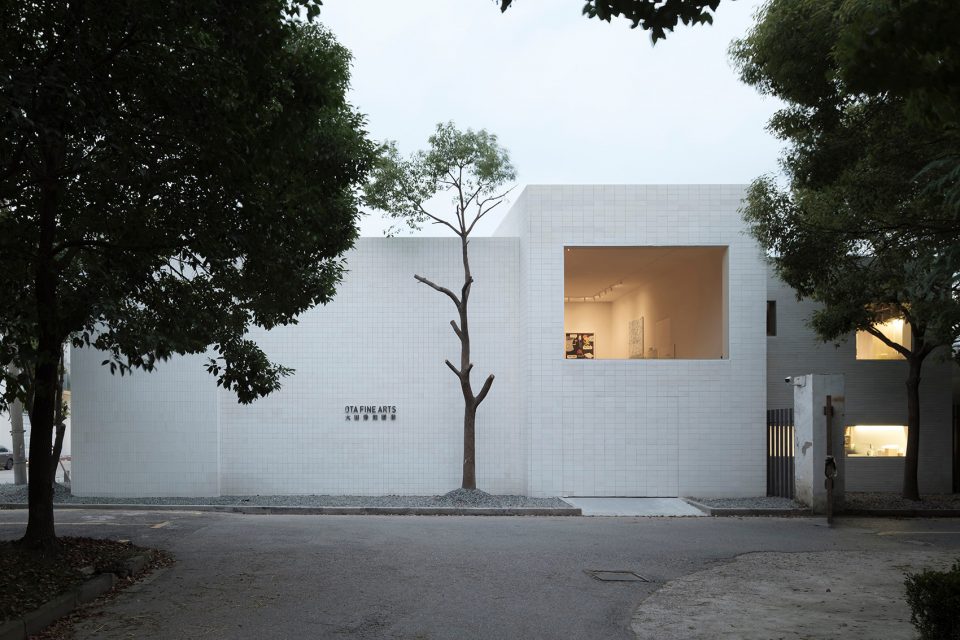 OTA FINE ARTS Gallery in Shanghai by B.L.U.E. Architecture Studio