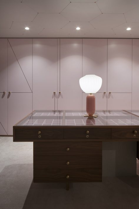 Pudong Penthouse by DarielStudio