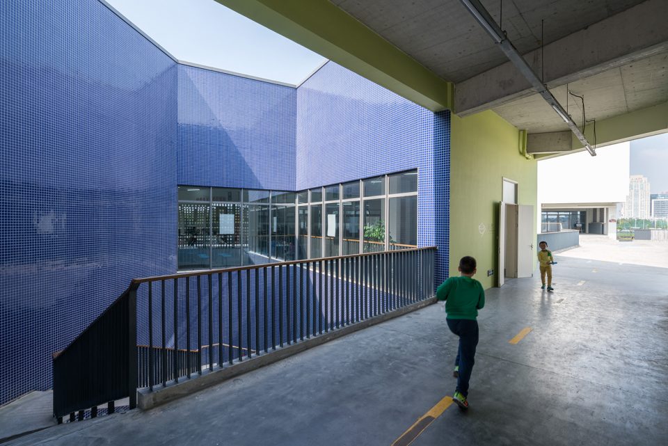 Tongji University Experimental Elementary School by Atelier Liu Yuyang Architects