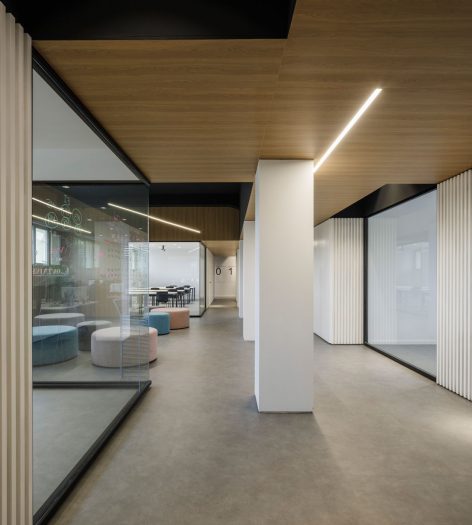 ILERNA ONLINE TRAINING OFFICES Spain by Studio Alfred García Gotós