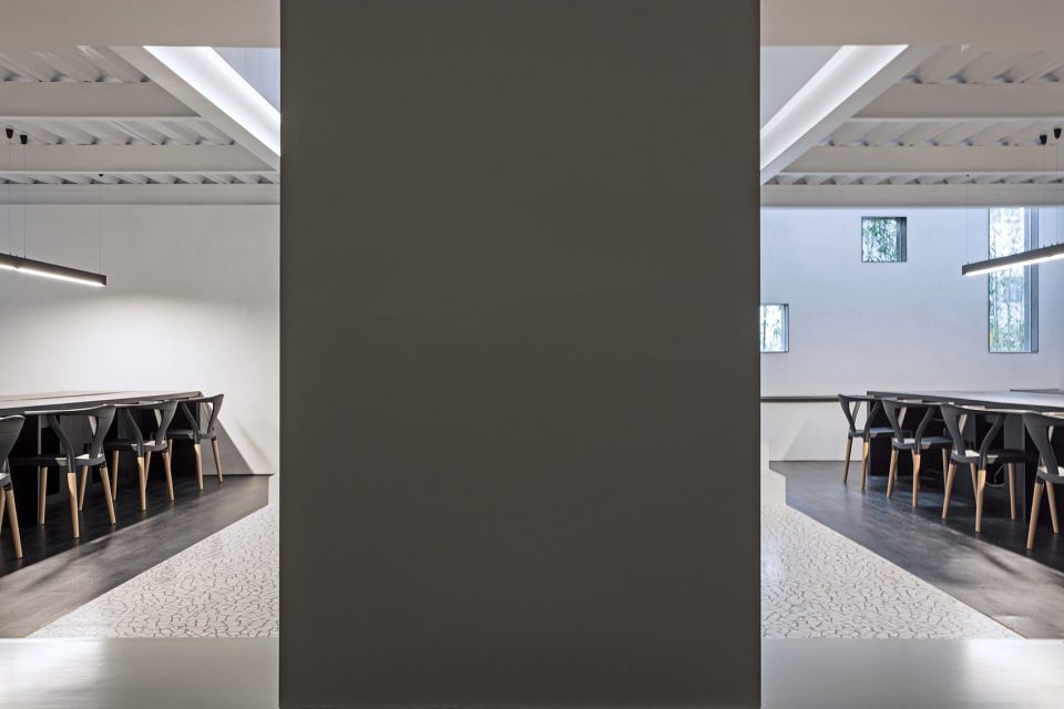 Office by Dongxingxijian