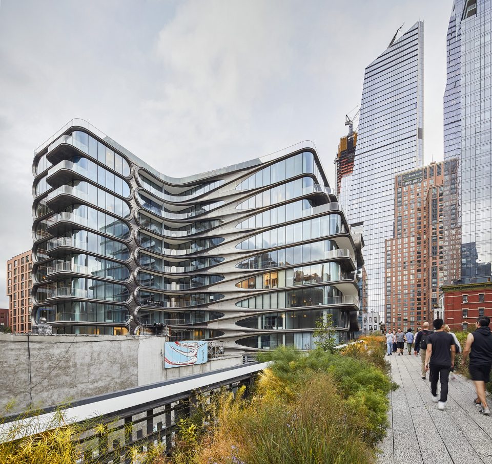 520 West 28th by Zaha Hadid Architects