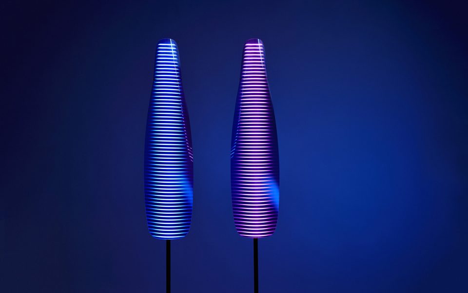 Refractile light collection