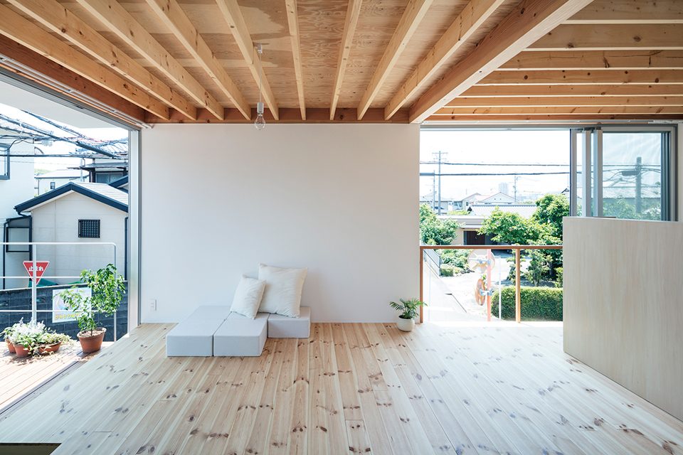gre square house by suzuki architects