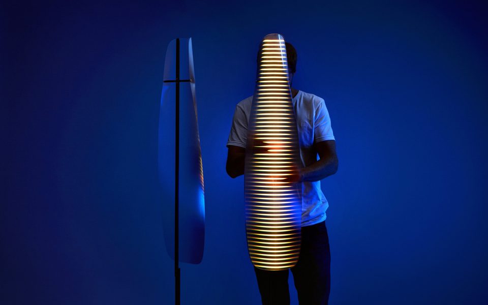Refractile light collection
