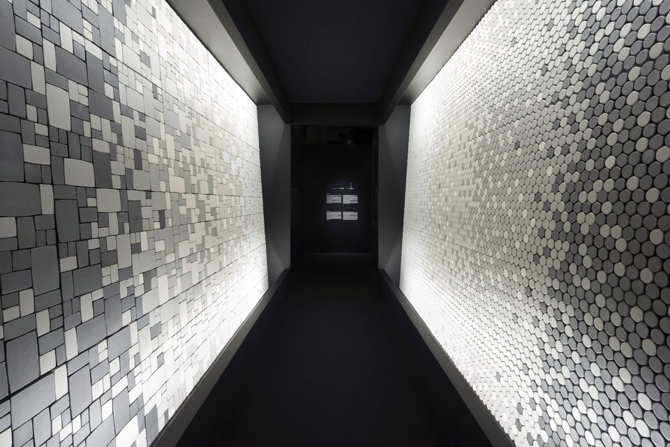 Exhibition forms of movement for Milan Design Week by nendo