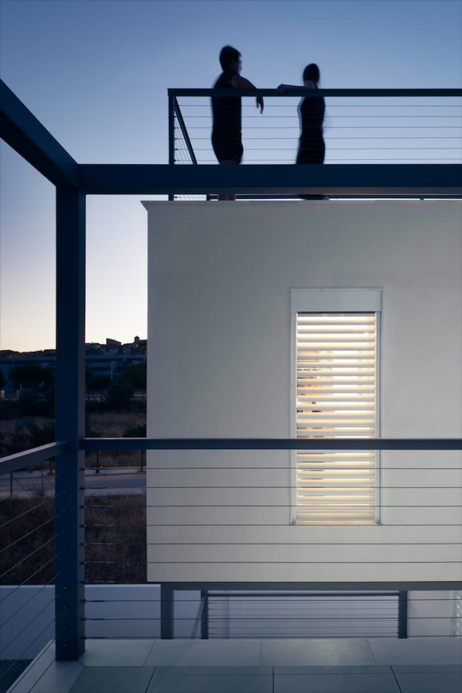 3X3 HOUSE Requena Spain by CRUX ARQUITECTOS