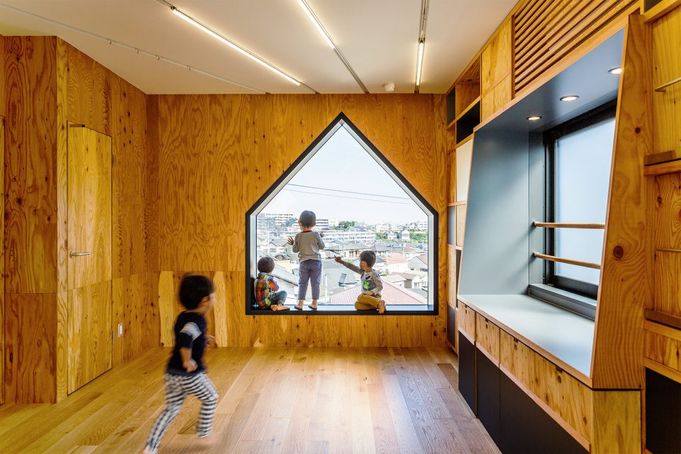 MK S Nursery by HIBINOSEKKEI Youji no Shiro